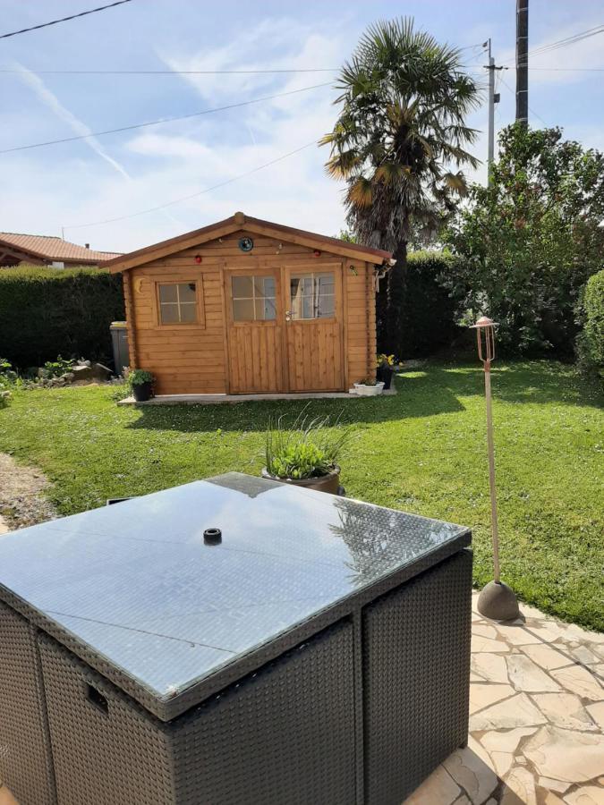 Villa Les Tremieres Le Thou Exterior foto